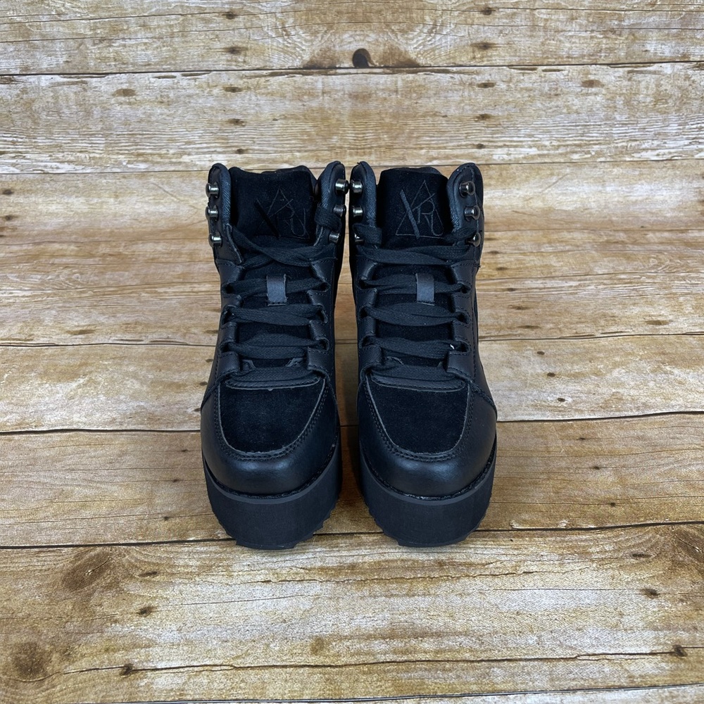 Iron Fist Black Sneakers Qozmo Low Key Shoes Boots - Picture 2 of 6